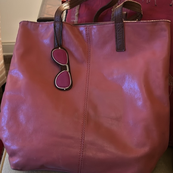 The Sak ‘Be Cool’ Leather Reversible Tote Bag - Picture 5 of 16